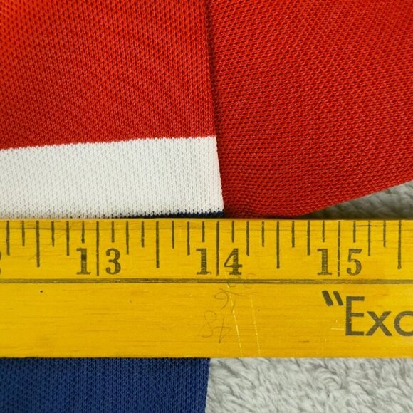 Pro Player Montreal Canadians NHL Boys Hockey Jersey Size S - Picture 10 of 13